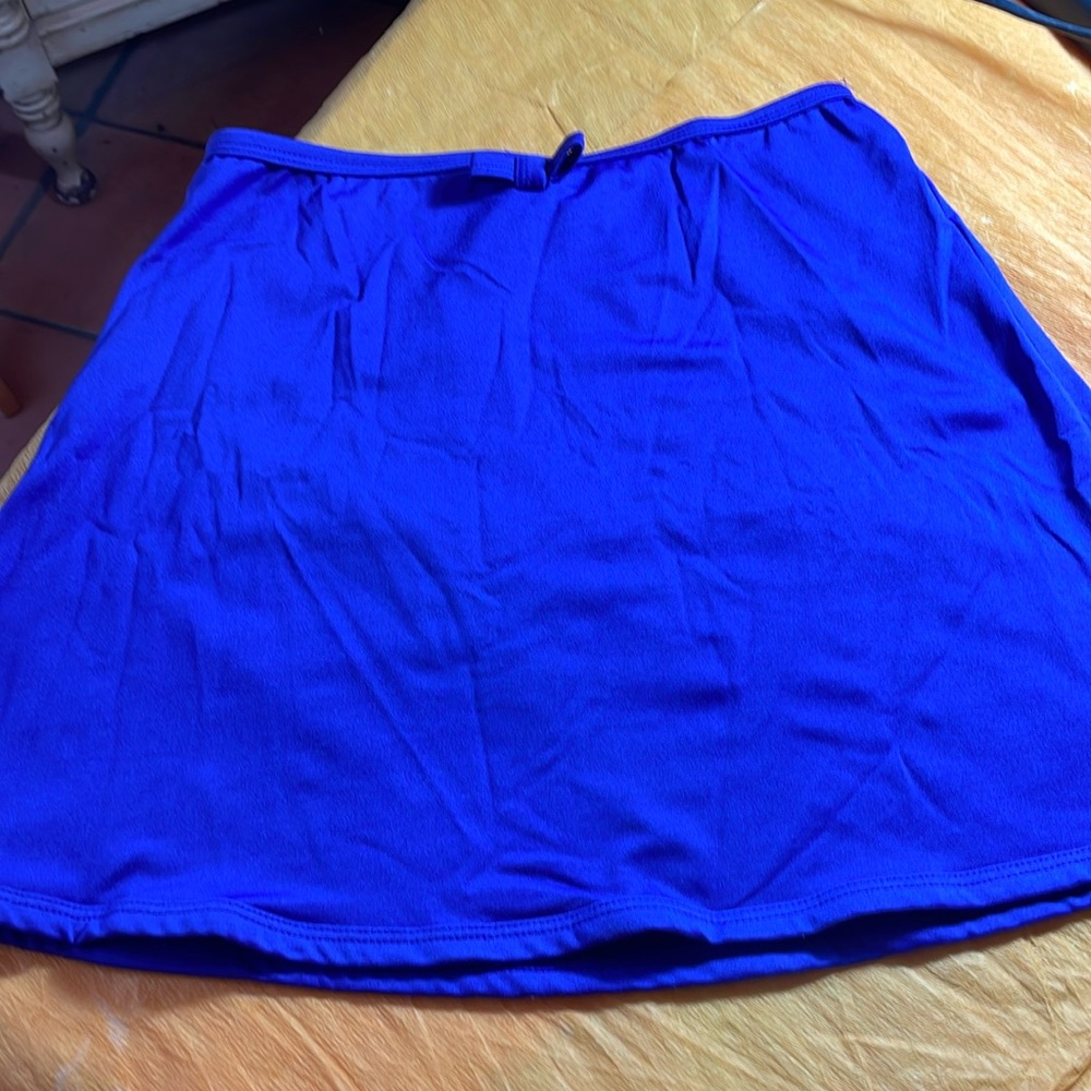 Target skirt